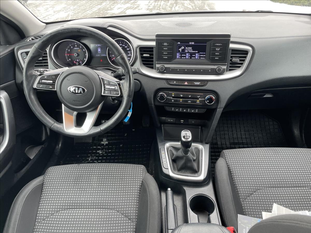 KIA Ceed Hatchback 998,0 73 kw