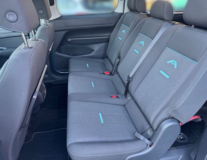 Ford Tourneo Connect VAN-Minibus 1,5 l 110 kw