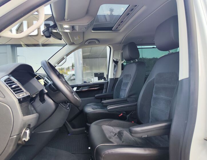 Volkswagen Multivan 19