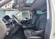 Volkswagen Multivan 19
