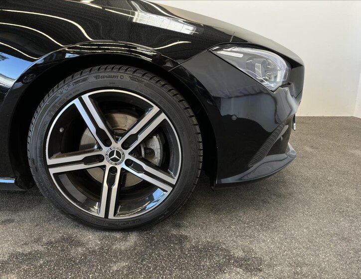 Mercedes-Benz CLA 23