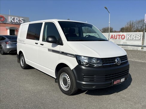 Volkswagen Transporter Kombi 2,0 l 62 kw