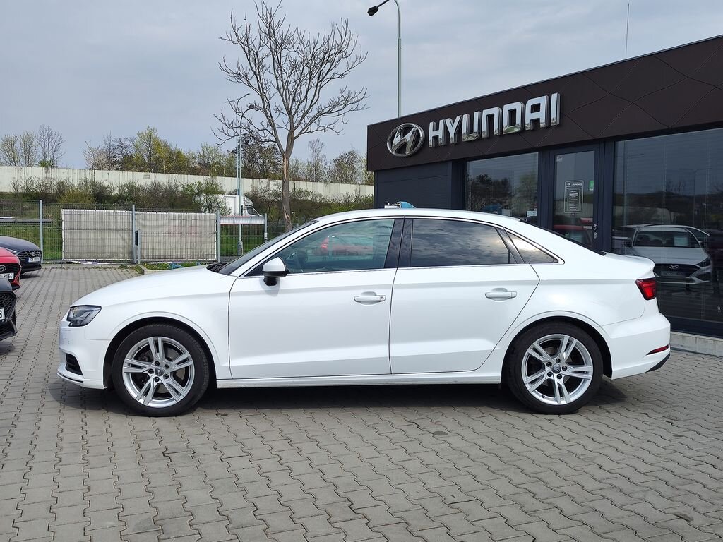 Audi A3 Sedan / Limuzína 2,0 l 110 kw