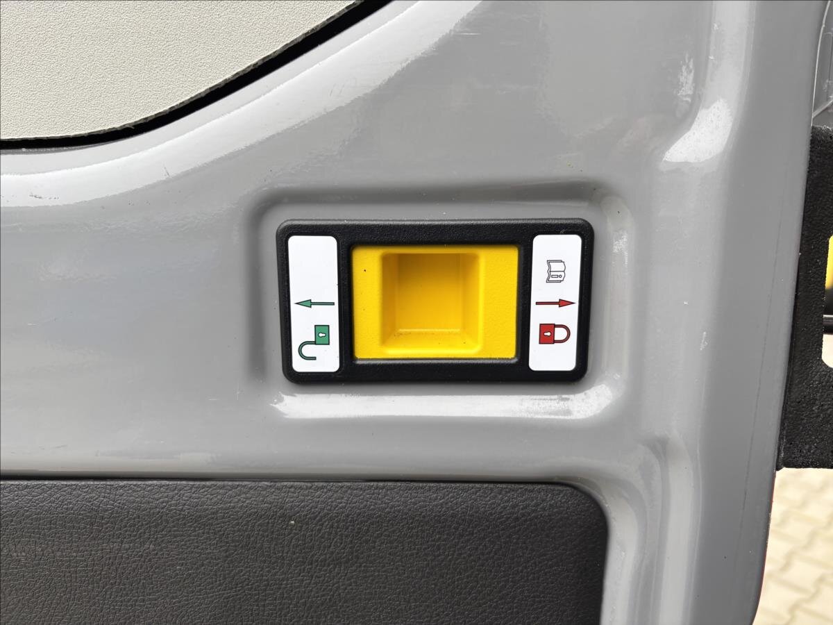 Ford Transit Skříň 0,0 198 kw