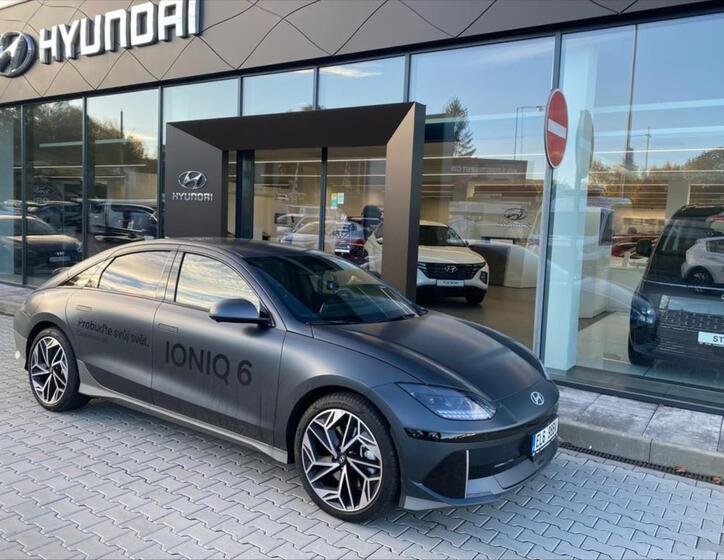 Hyundai Ioniq 6 3