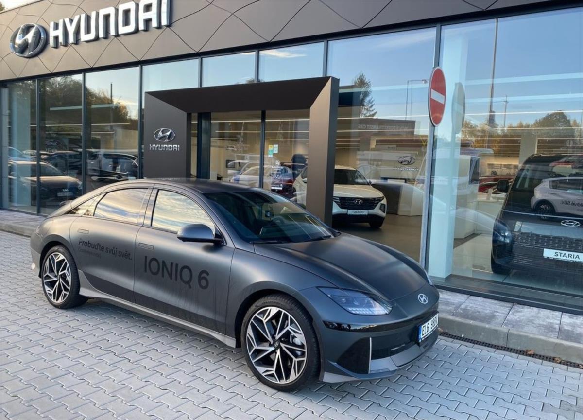 Hyundai Ioniq 6
