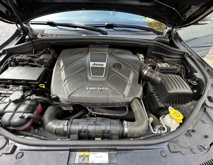 Jeep Grand Cherokee 38