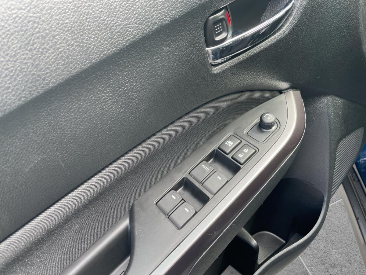 Suzuki Vitara SUV / Terénní 1,4 l 81 kw