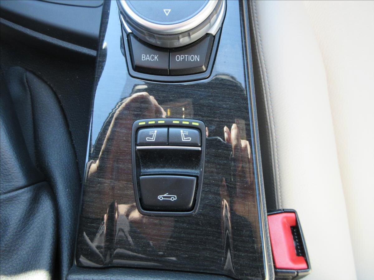 BMW Řada 4 Kabriolet 2,0 l 135 kw