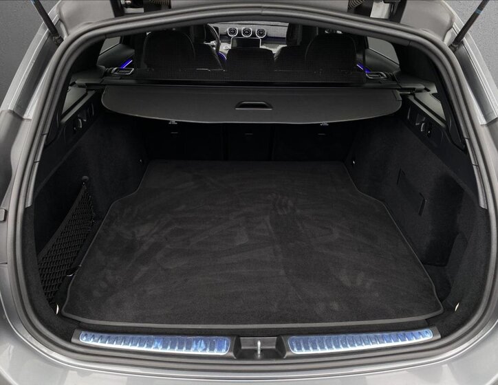 Mercedes-Benz Třídy C 25