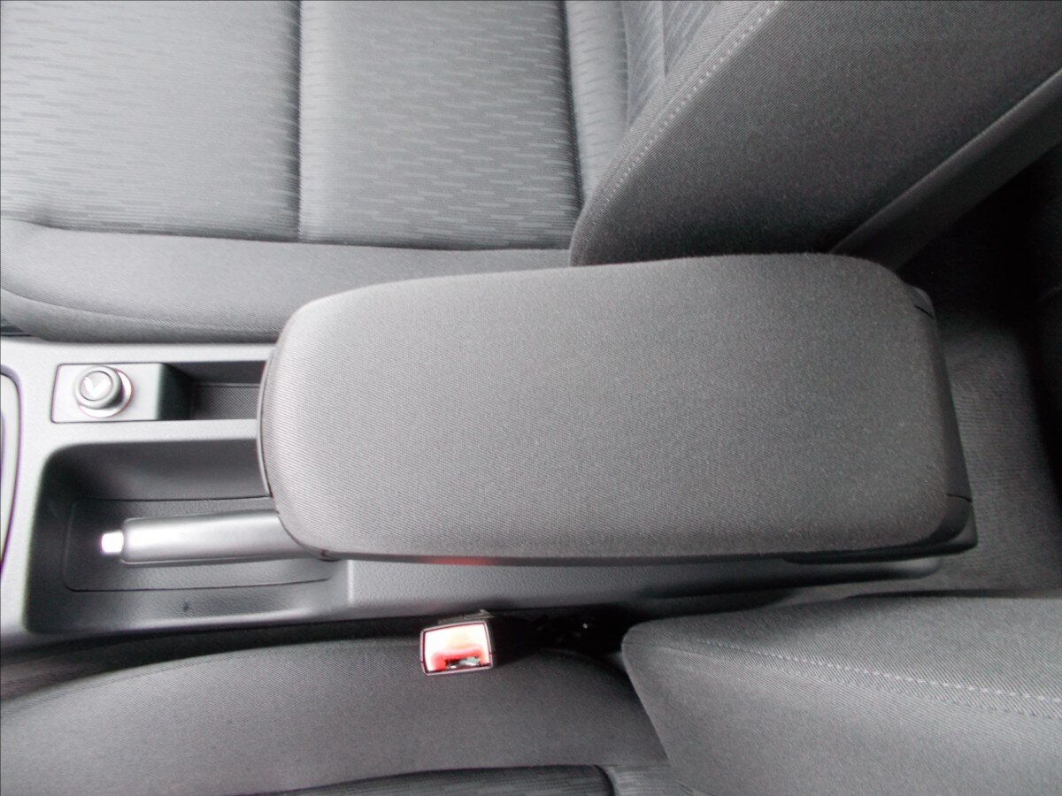 Audi A4 Sedan / Limuzína 2,0 l 103 kw