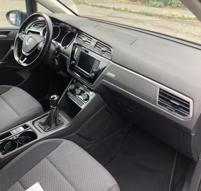 Volkswagen Touran 38