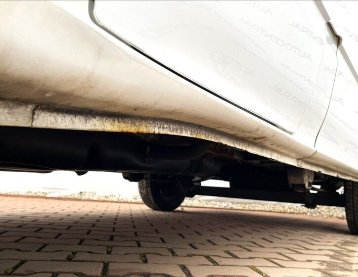 Ford Transit Skříň 2,2 l 63 kw