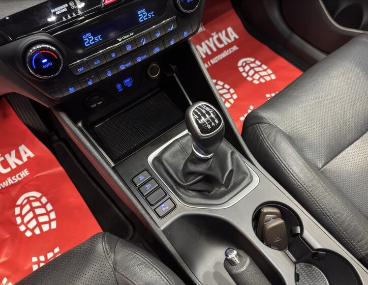 Hyundai Tucson SUV / Terénní 1,6 l 130 kw