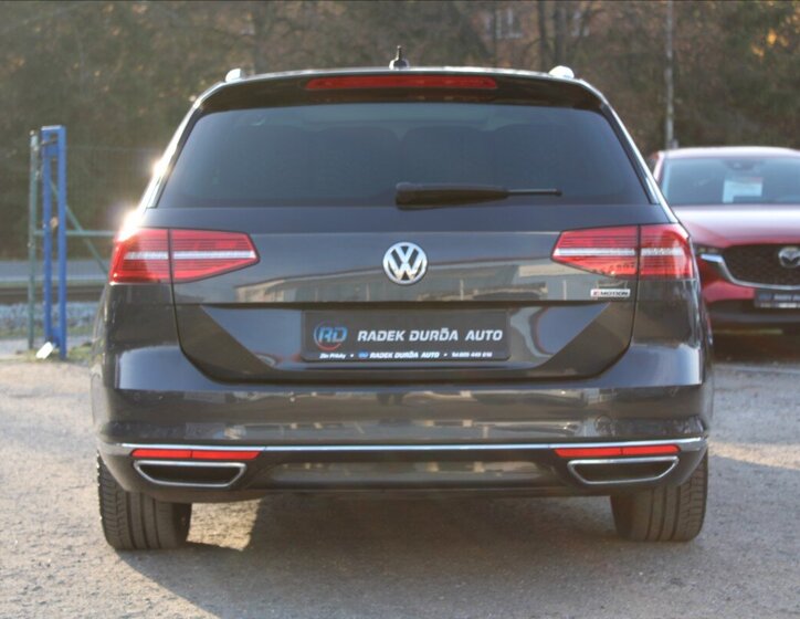 Volkswagen Passat Kombi 2,0 l 140 kw