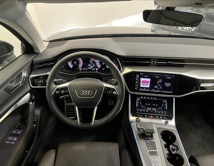 Audi A6 Allroad Kombi 3,0 l 253 kw