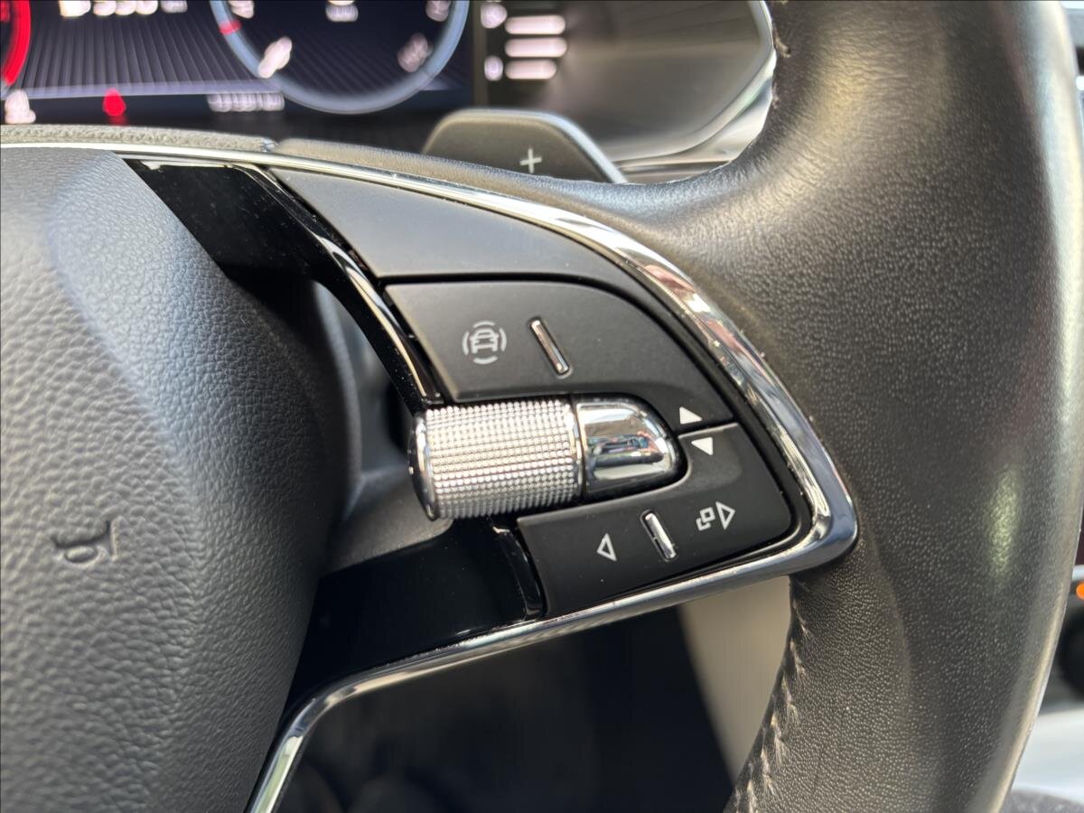 Škoda Superb Kombi 2,0 l 110 kw