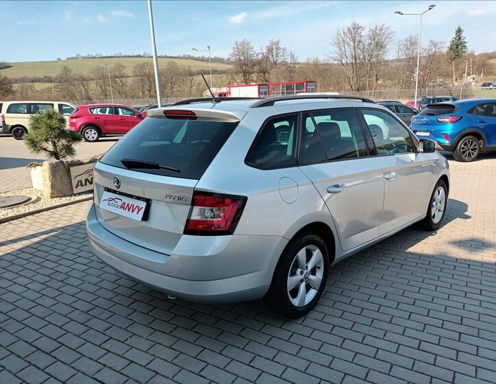 Škoda Fabia Kombi 1,2 l 66 kw