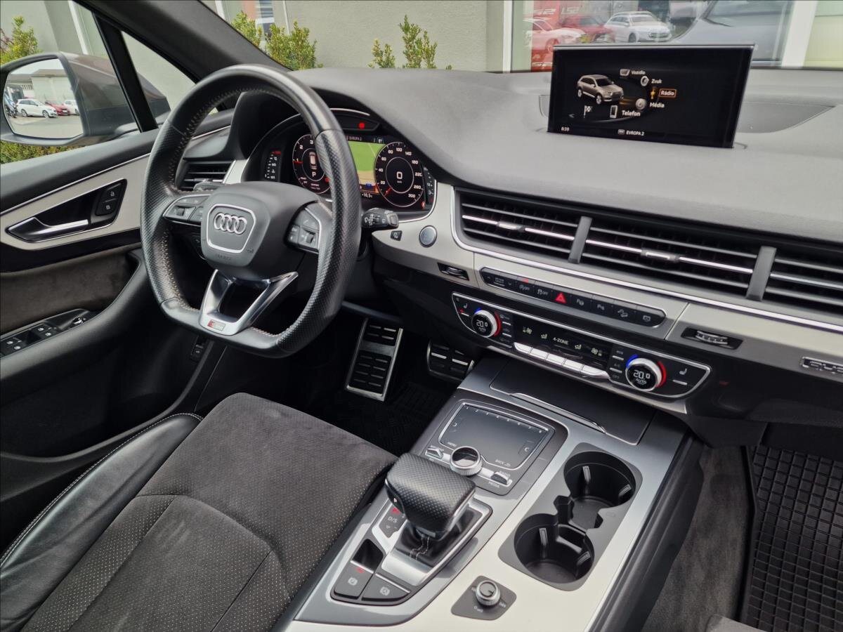 Audi Q7 SUV / Terénní 3,0 l 210 kw