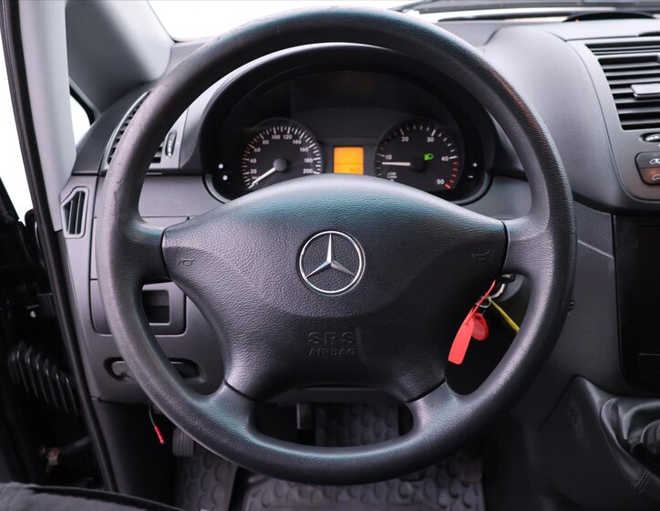 Mercedes-Benz Vito VAN / Minibus 2,1 l 100 kw