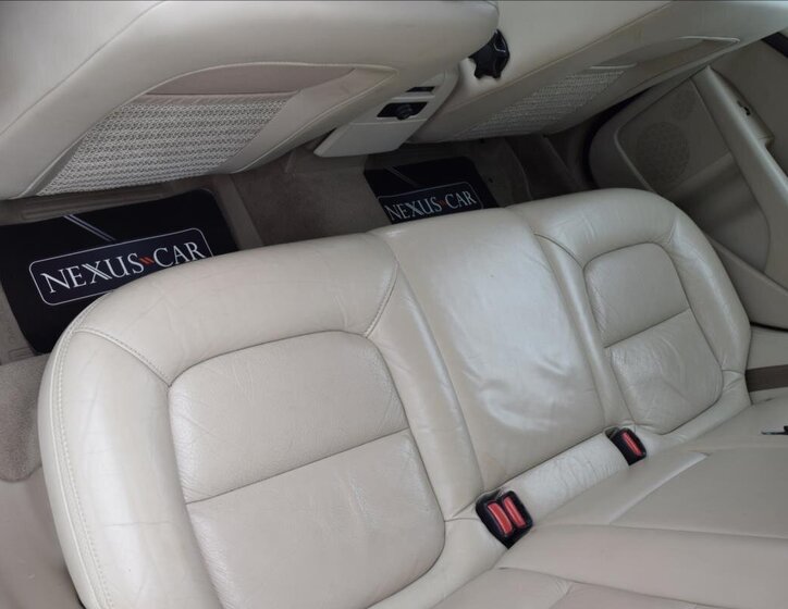 Volvo XC70 Kombi 2,4 l 120 kw