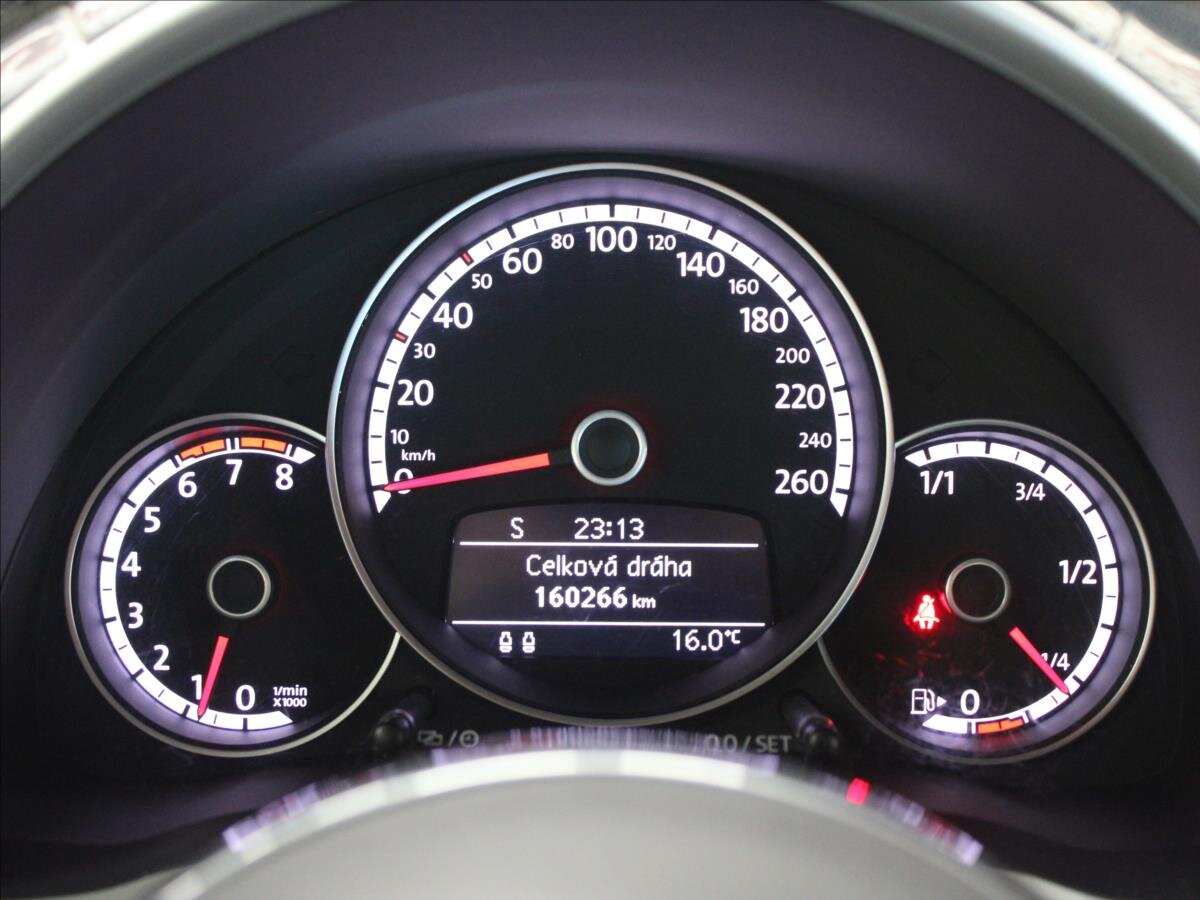 Volkswagen Beetle Hatchback 1,2 l 77 kw