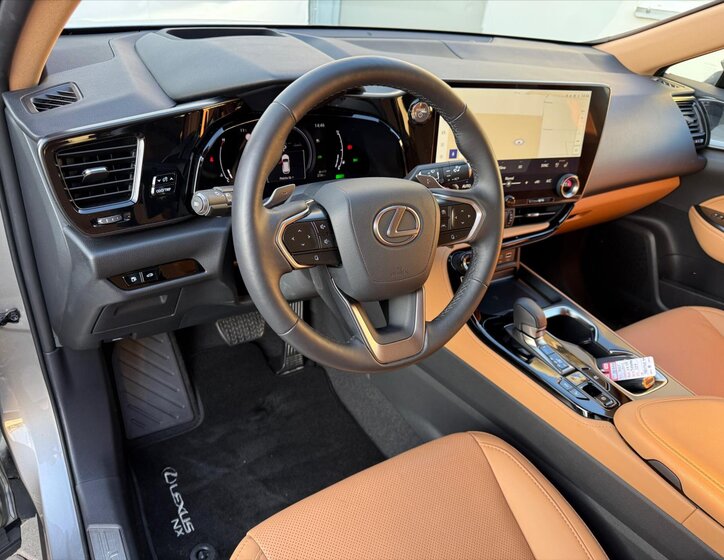 Lexus NX 350h 7