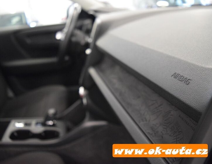 Volvo XC40 SUV / Terénní 0,0 95 kw