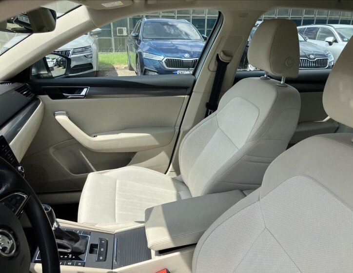 Škoda Superb Kombi 1,4 l 115 kw