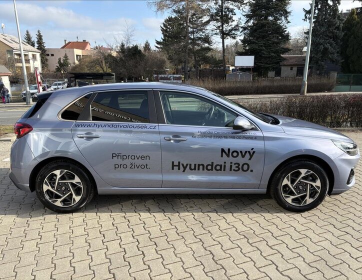 Hyundai i30 Hatchback 1,5 l 70 kw