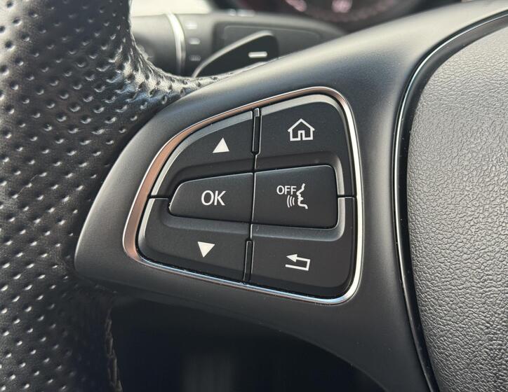 Mercedes-Benz Třídy X 23