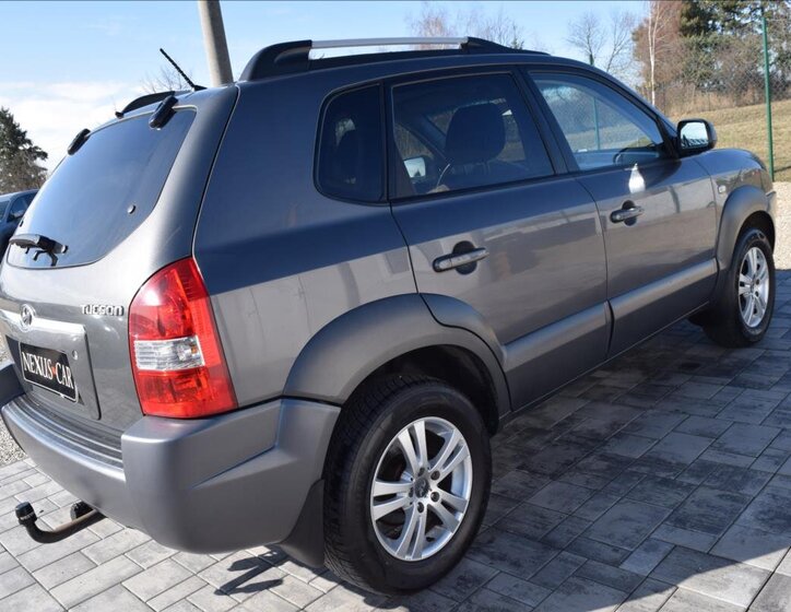 Hyundai Tucson SUV 2,0 l 104 kw