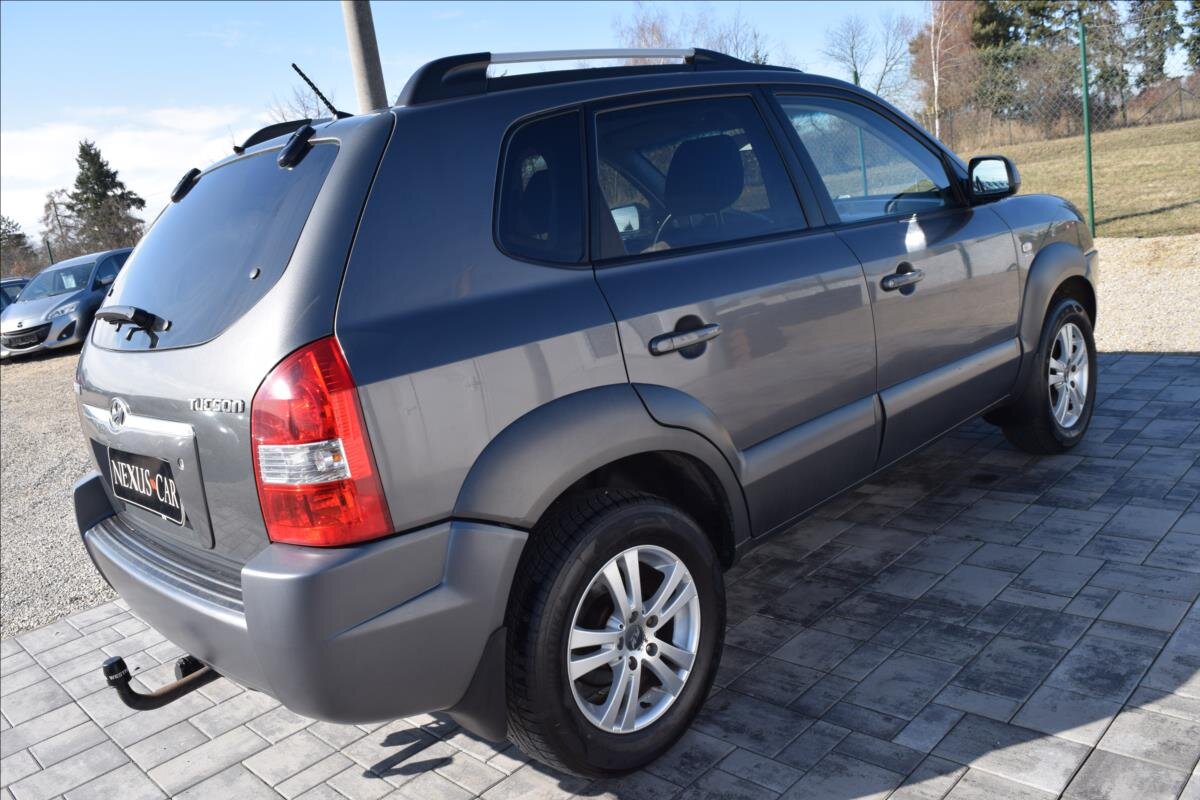 Hyundai Tucson SUV 2,0 l 104 kw