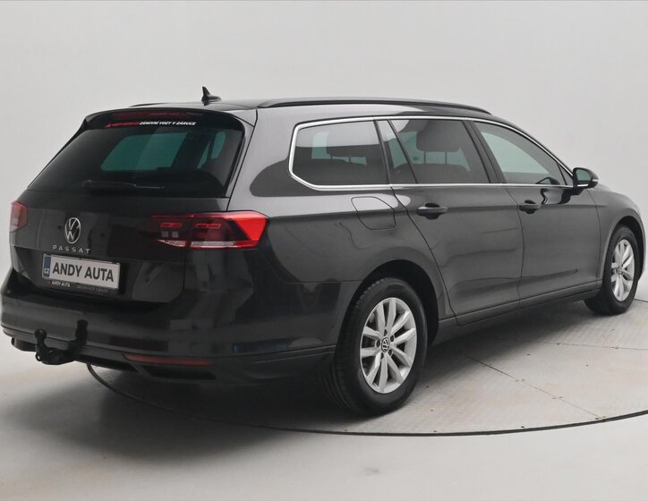 Volkswagen Passat Kombi 2,0 l 110 kw