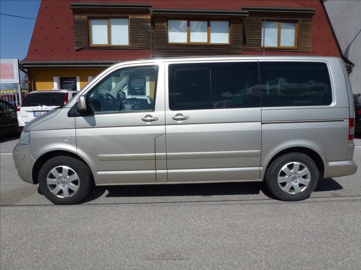 Volkswagen Multivan Kombi 2,5 l 128 kw