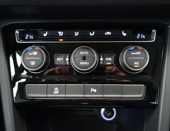 Volkswagen Touran 16