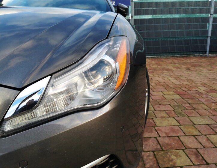 Maserati Quattroporte Sedan / Limuzína 3,0 l 202 kw