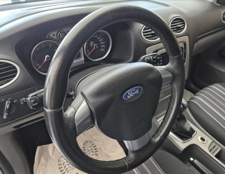 Ford Focus Kombi 2,0 l 107 kw