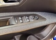 Peugeot 3008 SUV / Terénní 1,5 l 96 kw