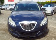 Lancia Delta Hatchback 1,4 l 88 kw