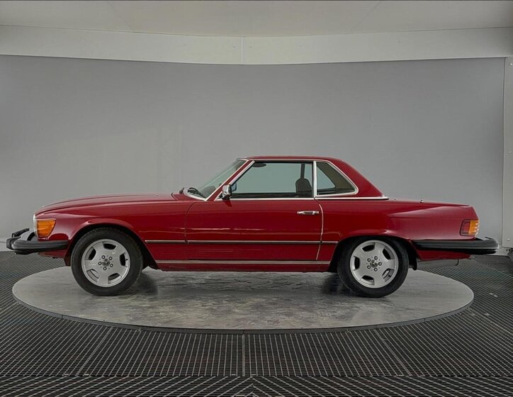 Mercedes-Benz SL Kabriolet 4,5 l 160 kw