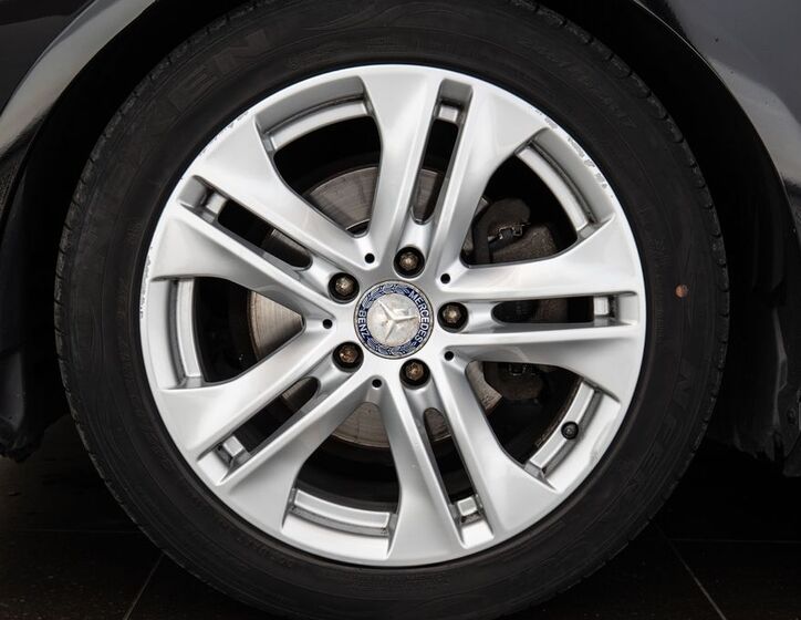 Mercedes-Benz Třídy E 19