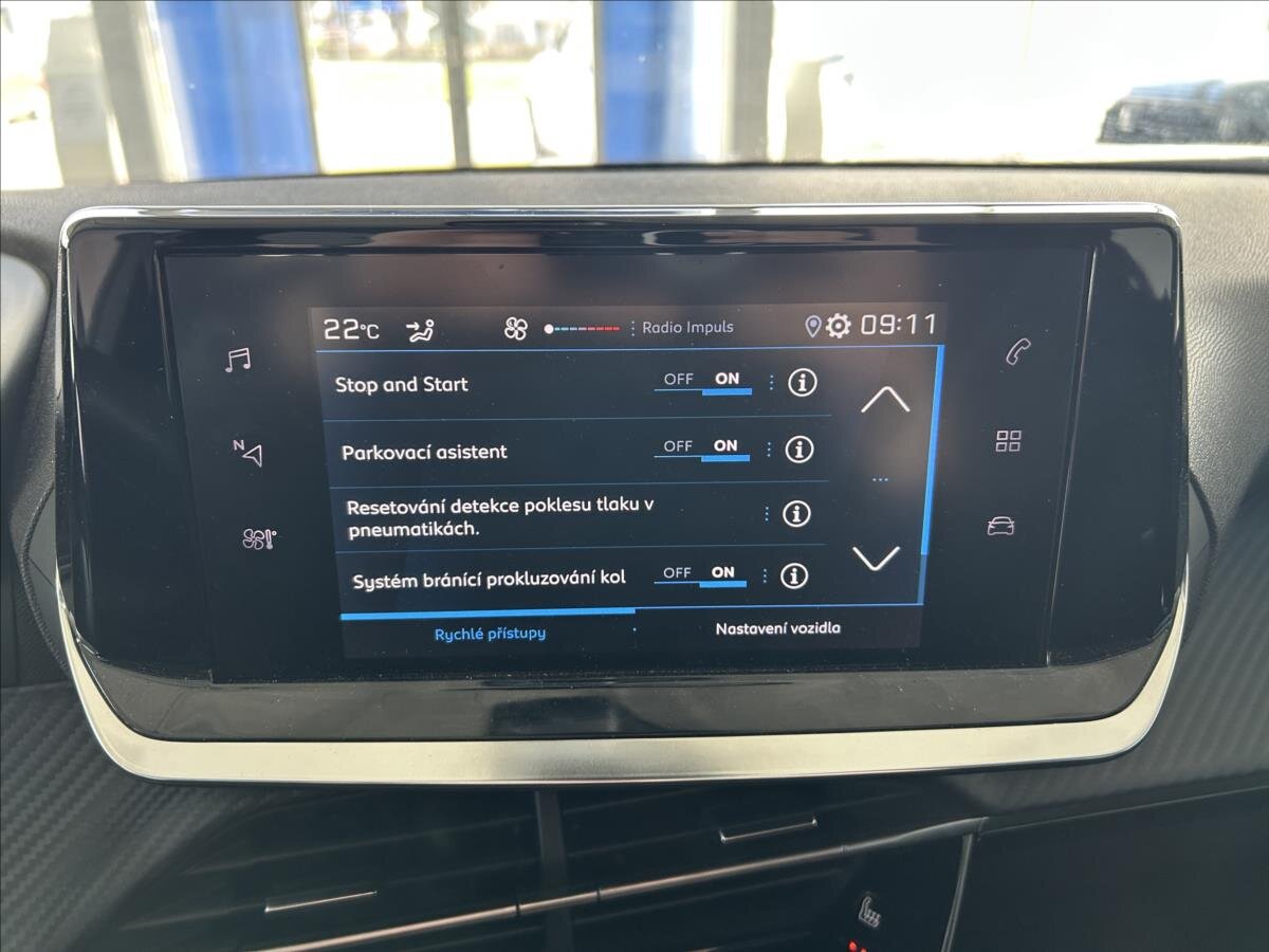 Peugeot 2008 SUV / Terénní 1,2 l 74 kw