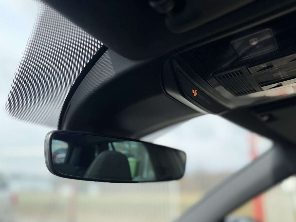 Škoda Kamiq SUV / Terénní 1,5 l 110 kw