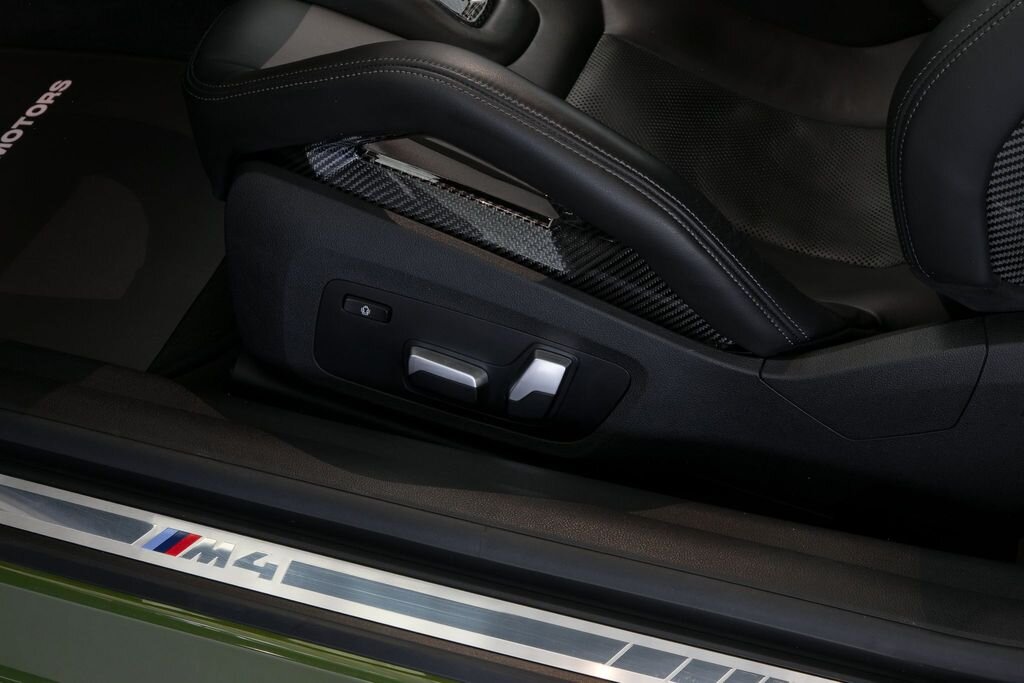 BMW M4 Kupé 3,0 l 353 kw