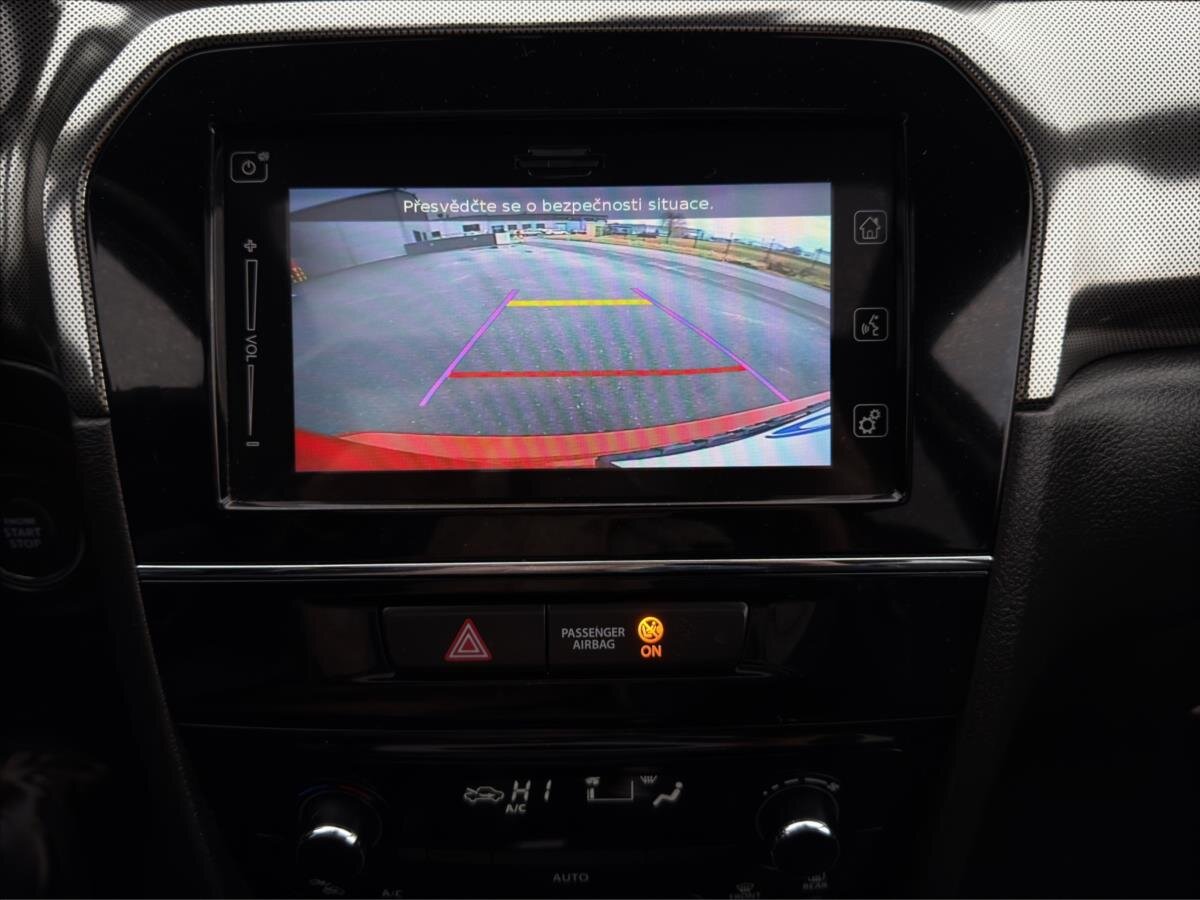 Suzuki Vitara SUV 1,4 l 95 kw