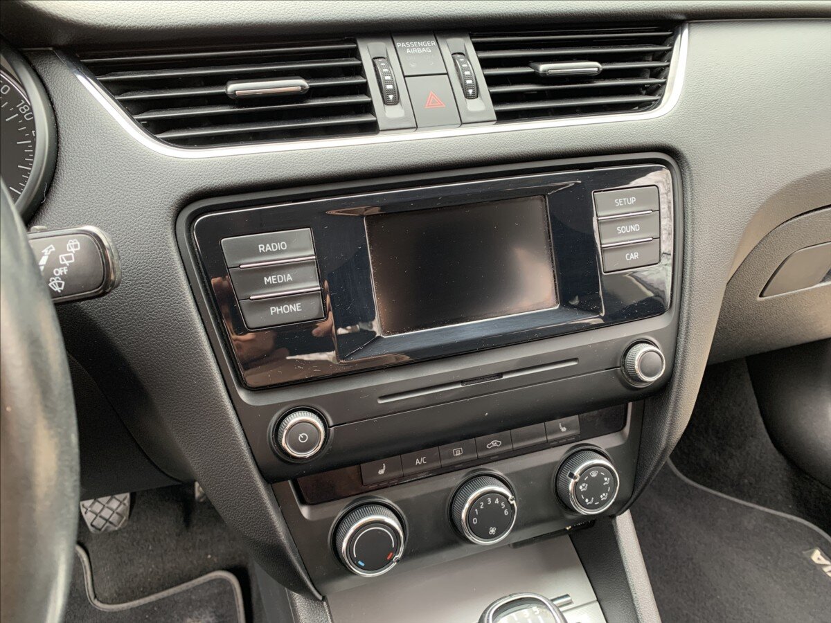 Škoda Octavia Sedan / Limuzína 1,4 l 110 kw