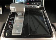 Audi Q8 SUV 3,0 l 210 kw