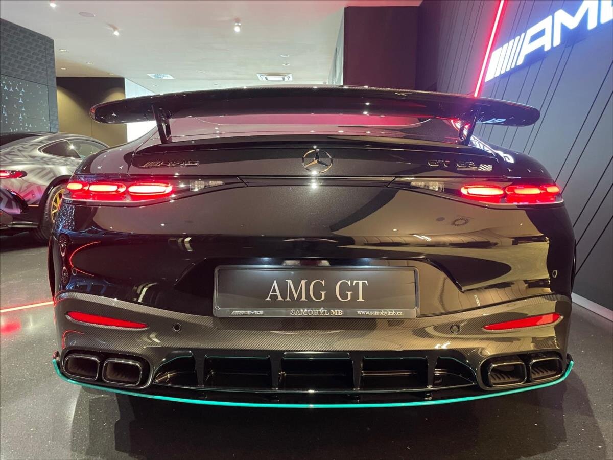 Mercedes-Benz AMG GT Kupé 4,0 l 450 kw