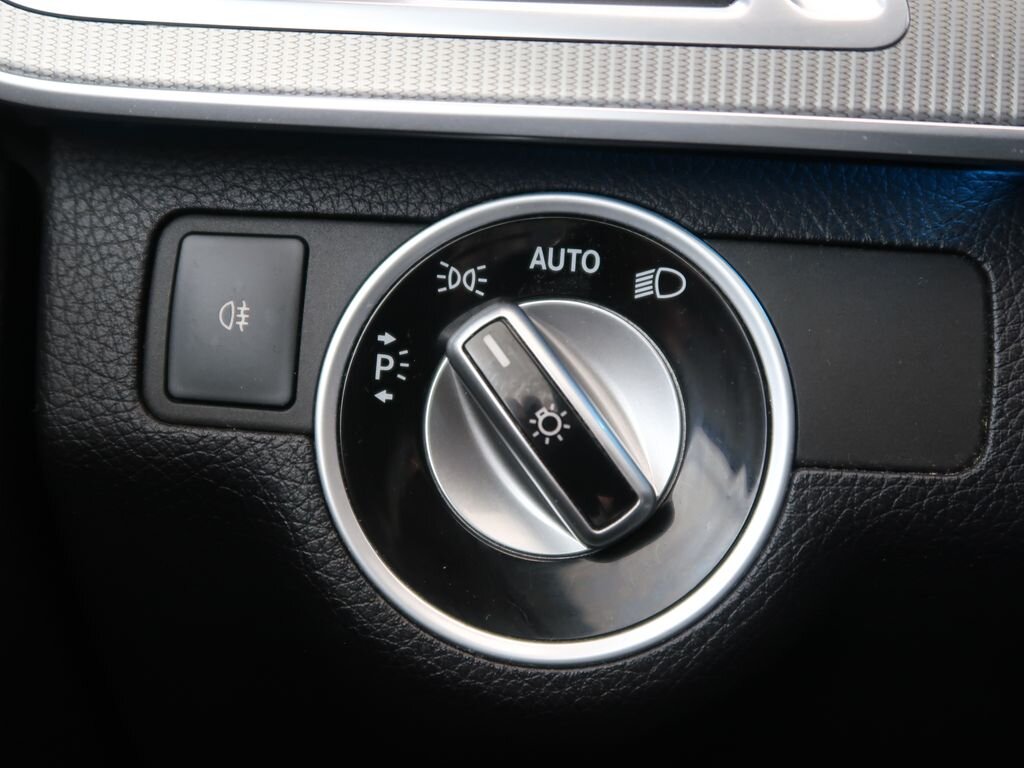 Mercedes-Benz Třídy E Kombi 3,0 l 190 kw